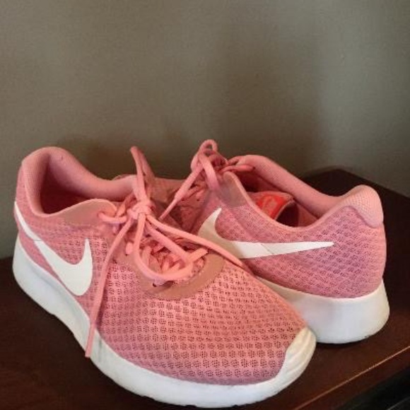 Women's Pink Nike Sneakers - Picture 1 of 1